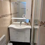 Agreable 2 Chambres, Balcon, Calme Et Soleil Apartmán Cabourg